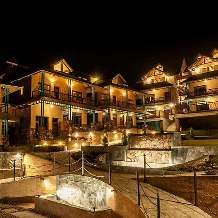 Tiaraa Jujurana Resort T Pathyar Екстер'єр фото